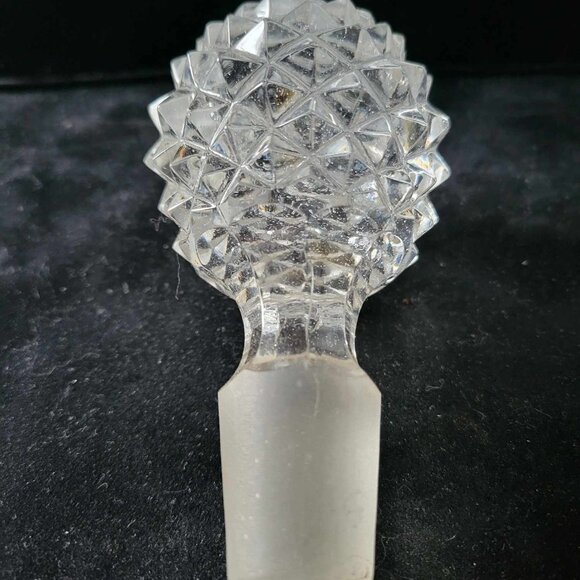 Beautiful Decanter 1950's Glass Diamond Decanter Replacement Stop - Picture 1 of 5
